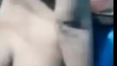 Busty Desi wife poses naked teasing with her XXX curves in MMS video