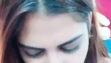 Big tits Indian cam girl paid topless chat recorded