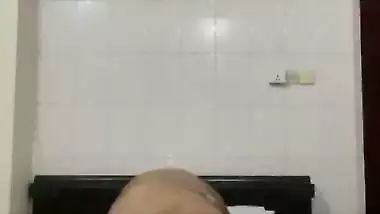 Desi lovers in OYO room having deepest sex viral xxx